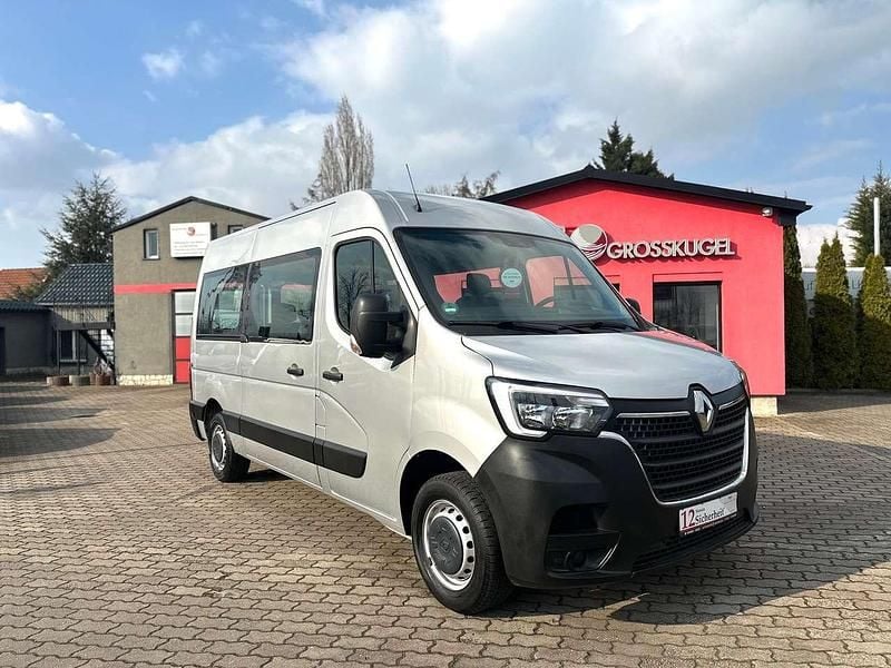 Grau etoile Gebraucht 2021 Renault Master Van | 33.499 € (Teuer) - Bild 1/4