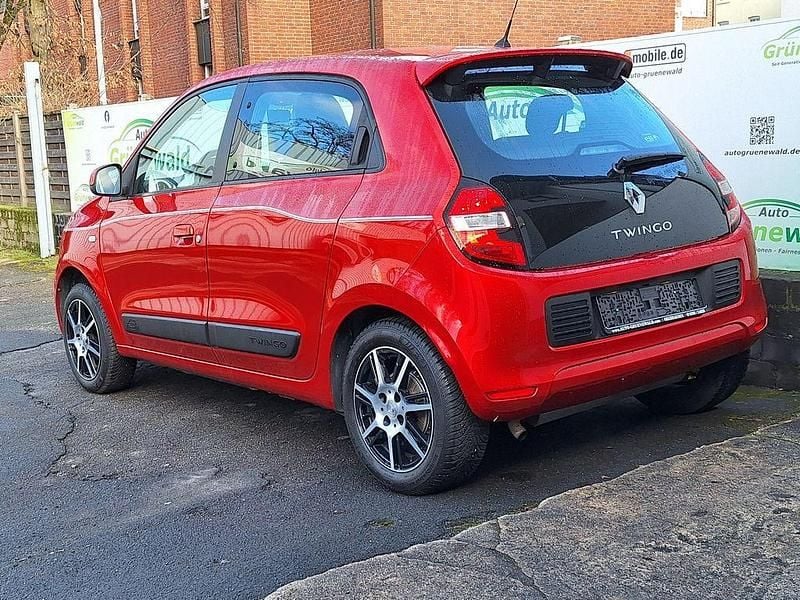 Gebraucht Renault Twingo Dynamique 71 PS (52 kW) 2015 Rot Kleinwagen
