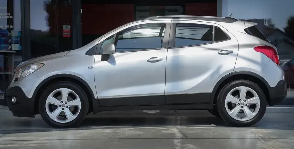 Gebraucht Opel Mokka Edition 131 PS (96 kW) 2012 Silber SUV