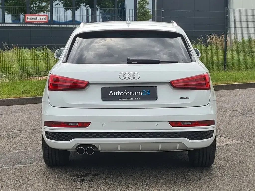Gebraucht Audi Q3 S-Line 184 PS (135 kW) 2017 Gletscherweiss SUV