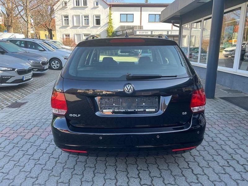 Gebraucht VW Golf VI 102 PS (75 kW) 2010 Schwarz Kleinwagen
