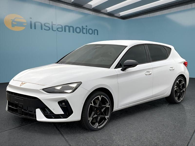 Neu Cupra Leon VZ 300 PS (220 kW) 2025 Weiß Kleinwagen