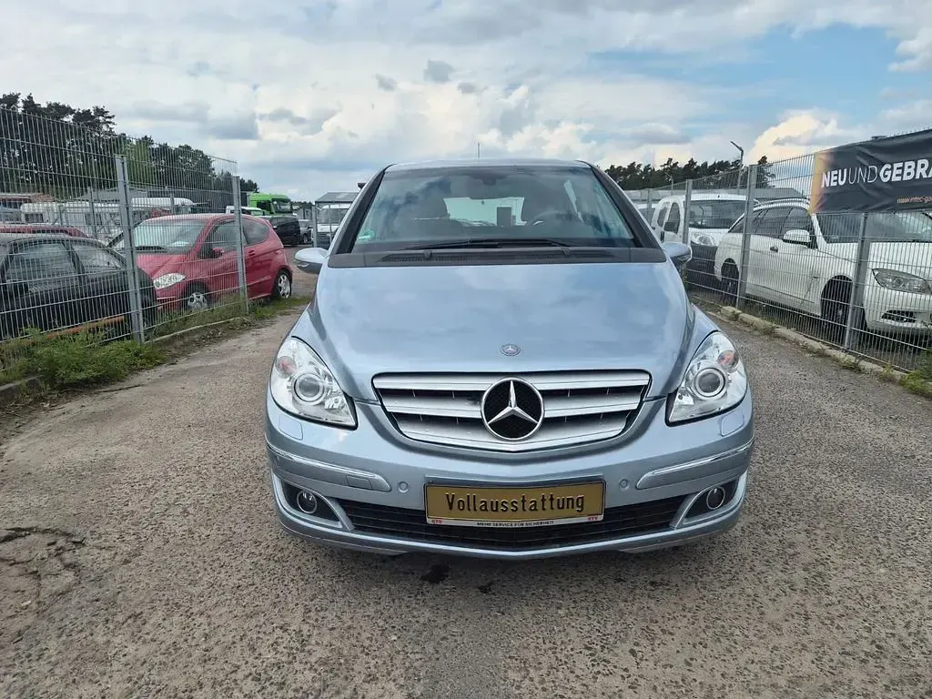 Gebraucht Mercedes E200 193 PS (141 kW) 2006 Blau Limousine