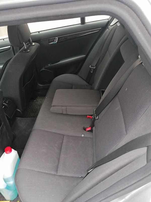 Gebraucht Mercedes C200 2010 Grau Kombi