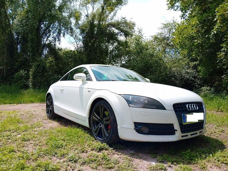 Weiß Gebraucht 2008 Audi TT Sport Coupé | 5.499 € (Etwas zu teuer) - Bild 1/4