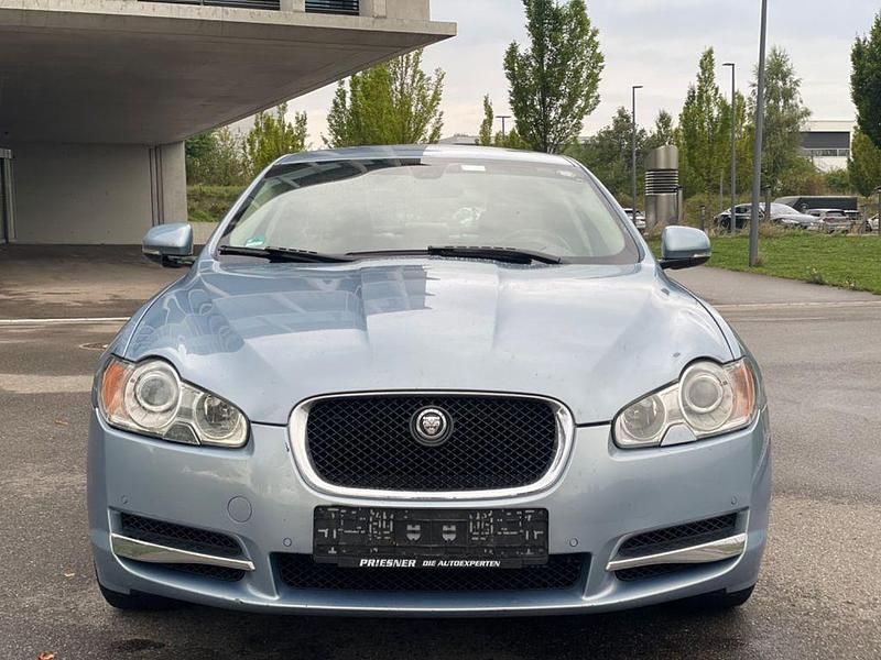Gebraucht Jaguar XF 211 PS (155 kW) 2010 Blau Limousine