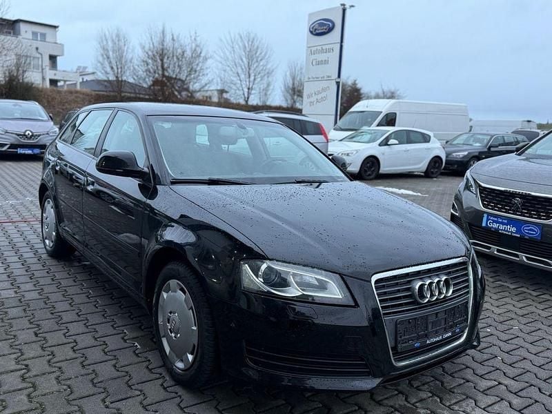 Gebraucht Audi A3 Attraction 125 PS (91 kW) 2009 Schwarz Limousine