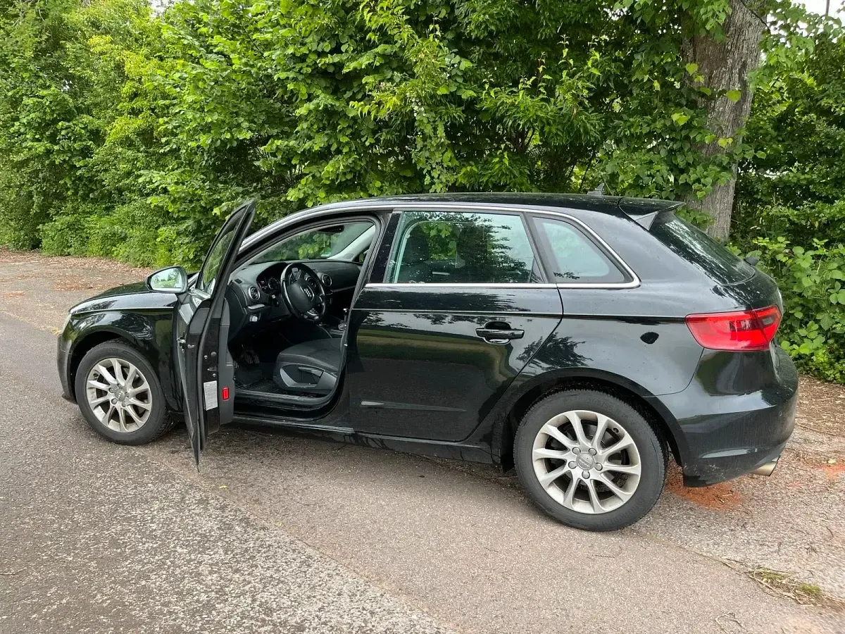 Gebraucht Audi A3 150 PS (110 kW) 2014 Schwarz Limousine
