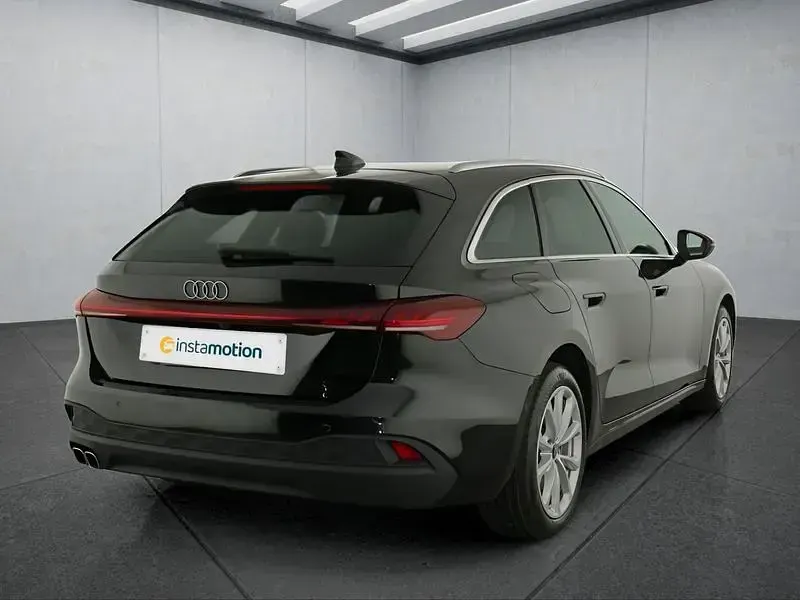 Gebraucht Audi A5 204 PS (150 kW) 2025 Schwarz Kombi