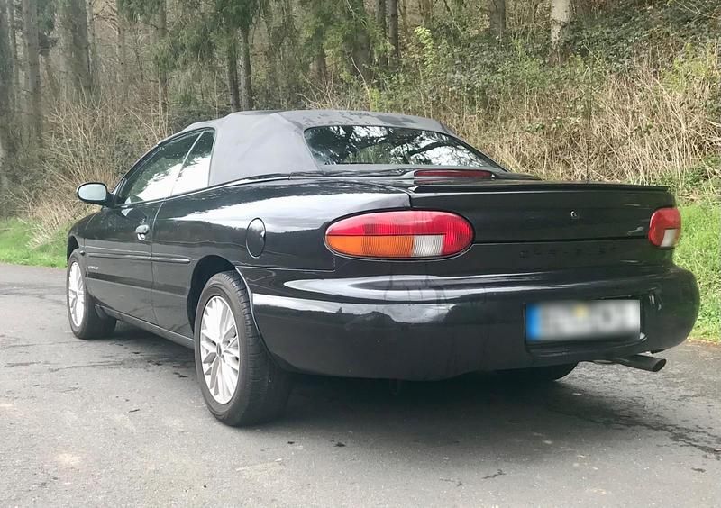 Gebraucht Chrysler Stratus 130 PS (95 kW) 1998 Schwarz Cabrio