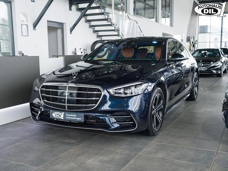 Gebraucht Mercedes S580 AMG 367 PS (269 kW) 2021 Blau Limousine
