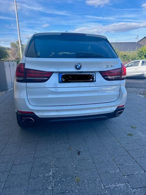 Weiß Gebraucht 2018 BMW X5 SUV | 29.100 € (Superpreis) - Bild 1/4