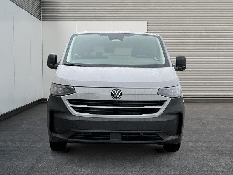 Neu VW Caravelle Basis 150 PS (110 kW) 2026 Stone grey Van