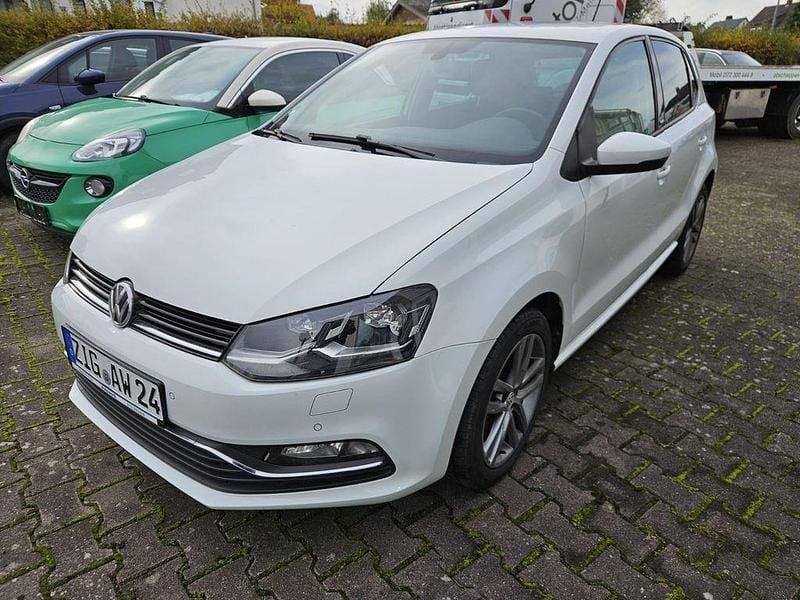 Gebraucht VW Polo Allstar 90 PS (66 kW) 2017 Weiß Limousine