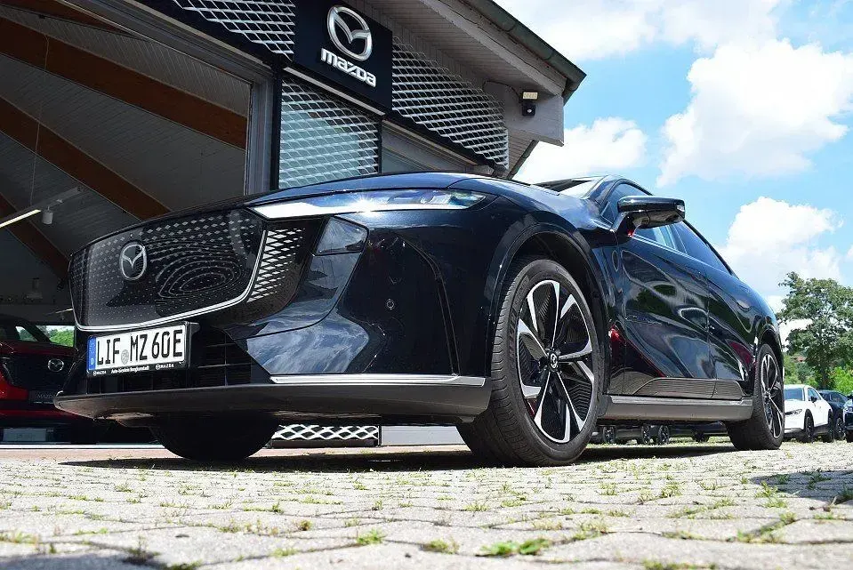 Gebraucht Mazda 6e Takumi-Line 189 kW (258 PS) 2026 Schwarz Limousine