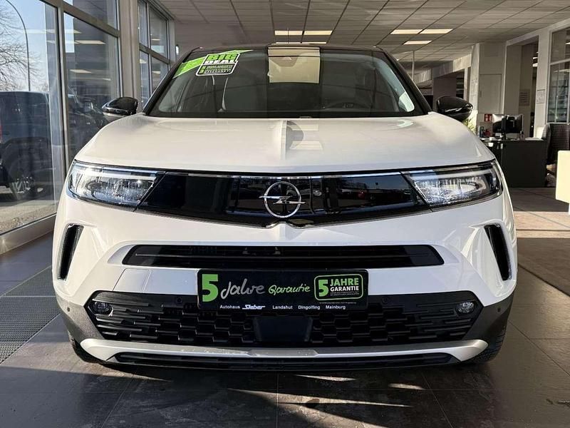 Gebraucht Opel Mokka Elegance 131 PS (96 kW) 2023 Jade weiss/arktis weiss SUV