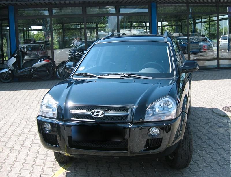 Gebraucht Hyundai Tucson 141 PS (103 kW) 2008 Schwarz SUV