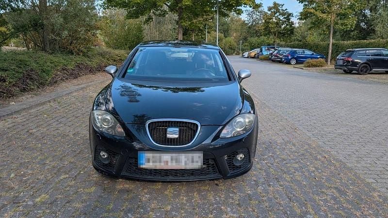 Schwarz Gebraucht 2008 Seat Leon FR Limousine | 4.300 € (Guter Preis) - Bild 1/4