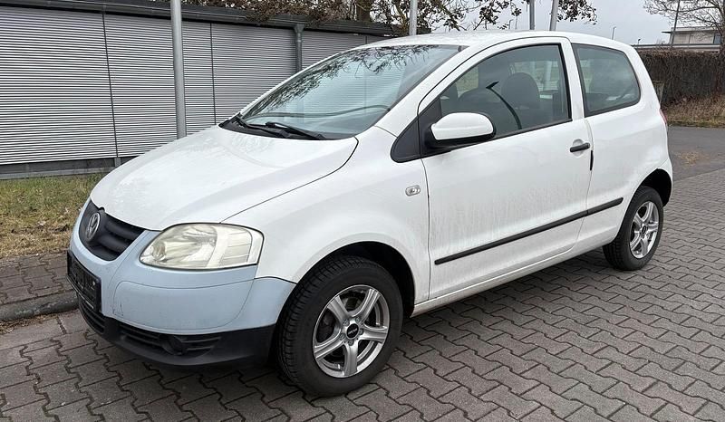 Gebraucht VW Fox 54 PS (39 kW) 2007 Weiß Kleinwagen