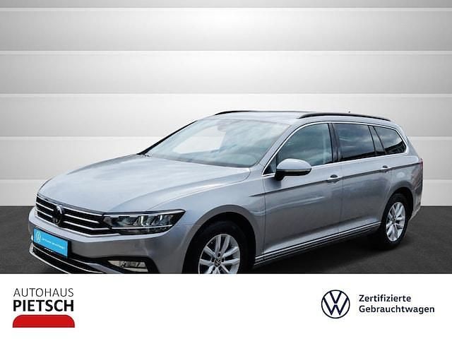 Silber Gebraucht 2023 VW Passat Business Kombi | 29.870 € (Fairer Preis) - Bild 1/3