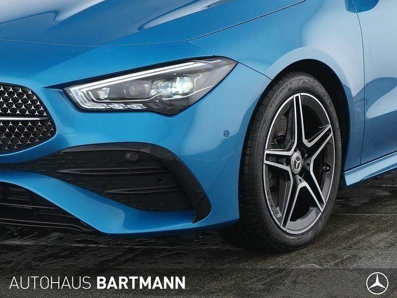 Gebraucht Mercedes CLA220 AMG 190 PS (139 kW) 2024 Blau Limousine