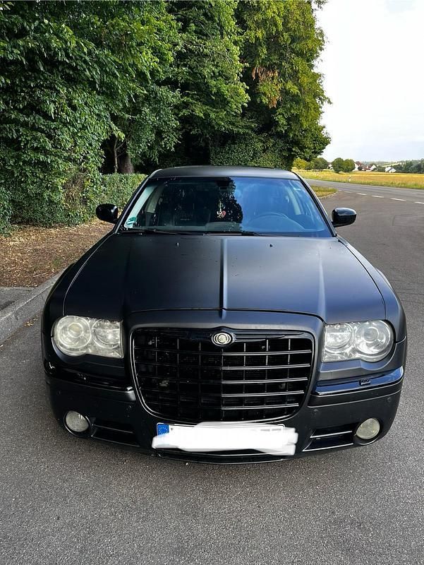 Schwarz Gebraucht 2009 Chrysler 300C Kombi | 9.999 € - Bild 1/4