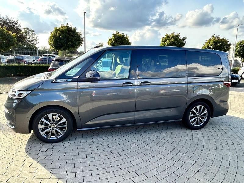 Grau Gebraucht 2023 VW T7 Life Van | 49.900 € (Fairer Preis) - Bild 1/4
