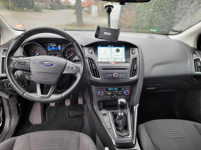 Brugt Ford Focus 125 HK (91 kW) 2017 Sort Stationcar