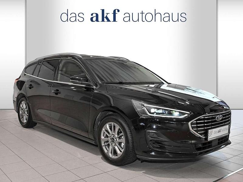 Gebraucht Ford Focus Titanium 116 PS (85 kW) 2024 Obsidianschwarz metallic Kombi