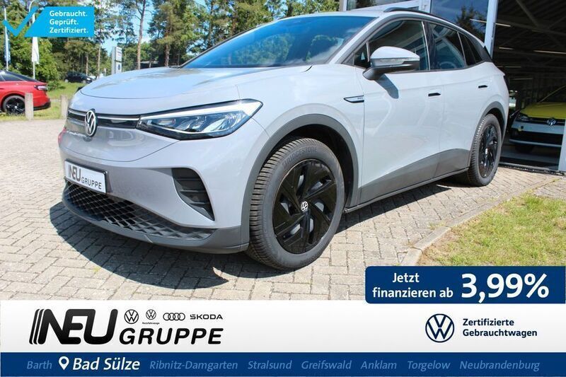 Grau Gebraucht 2021 VW ID.4 Pro Performance SUV | 27.439 € (Guter Preis) - Bild 1/4
