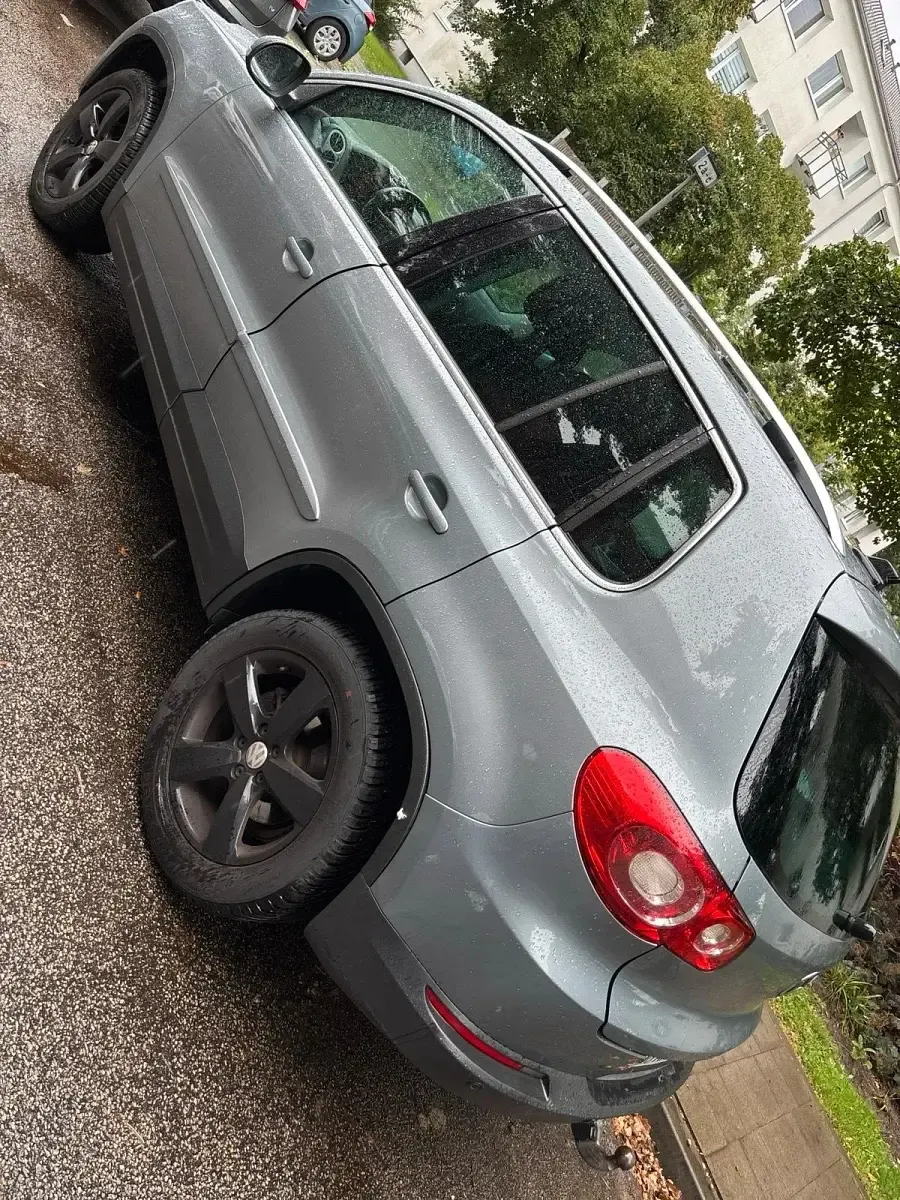 Używany VW Tiguan 140 KM (102 kW) 2007 Srebrny SUV