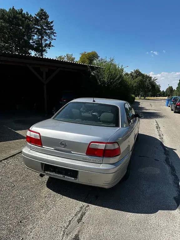 Gebraucht Opel Omega Elegance 179 PS (131 kW) 2001 Silber Limousine