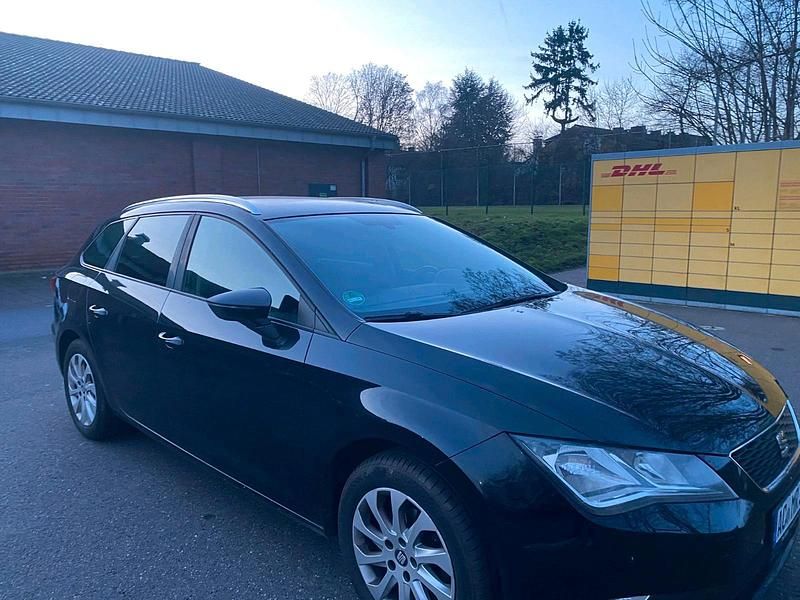 Schwarz Gebraucht 2014 Seat Leon Kombi | 6.700 € (Fairer Preis) - Bild 1/4