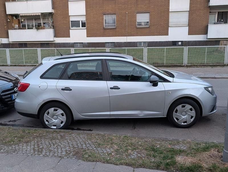 Gebraucht Seat Ibiza 69 PS (50 kW) 2012 Silber Limousine