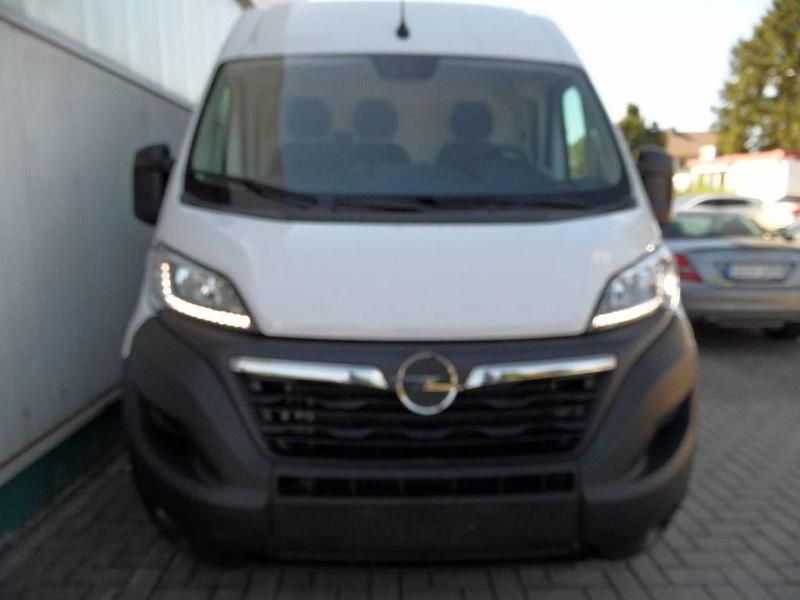 Gebraucht Opel Movano Edition 140 PS (102 kW) 2024 Weiß Van