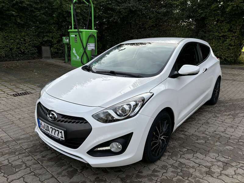 Gebraucht 2014 Hyundai i30 Coupé | 10.000 € (Fairer Preis) - Bild 1/4