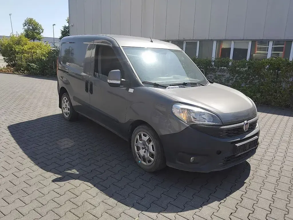 Gebraucht Fiat Doblò 101 PS (74 kW) 2015 Van / Kleinbus