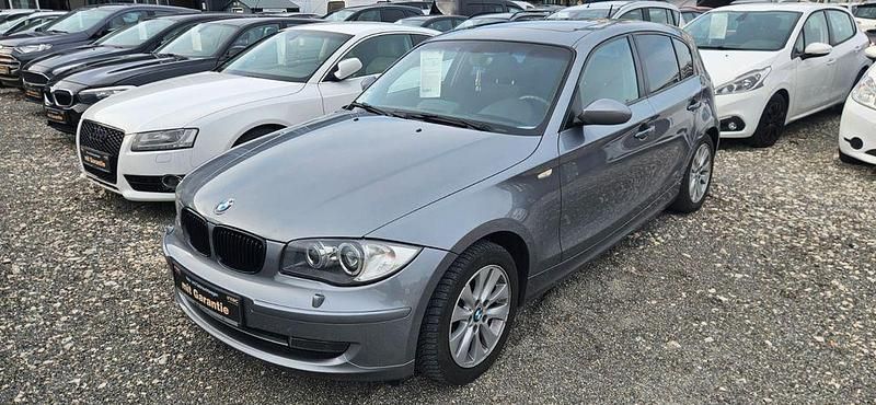 Gebraucht BMW 118 Advantage 143 PS (105 kW) 2009 Grau Kleinwagen