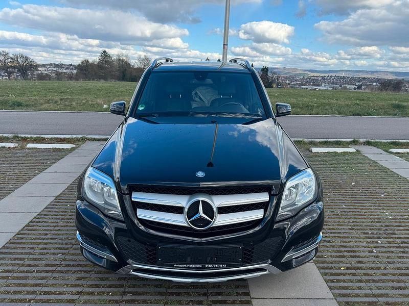 Gebraucht Mercedes GLK200 143 PS (105 kW) 2013 Schwarz SUV