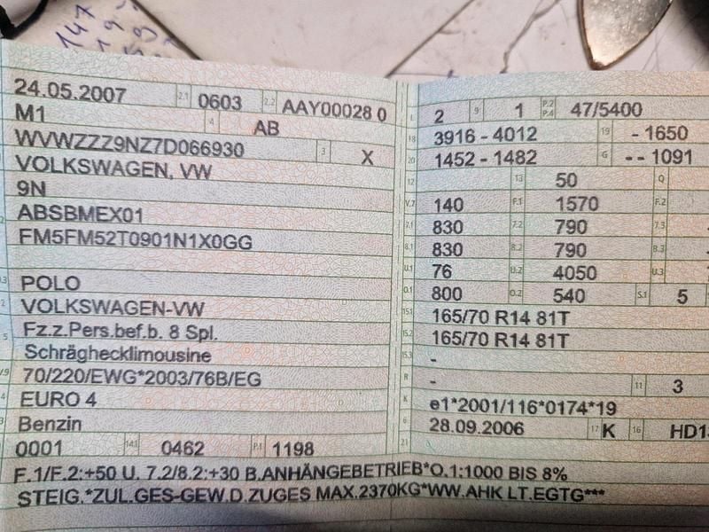 Gebraucht VW Polo 60 PS (44 kW) 2007 Rot Kleinwagen