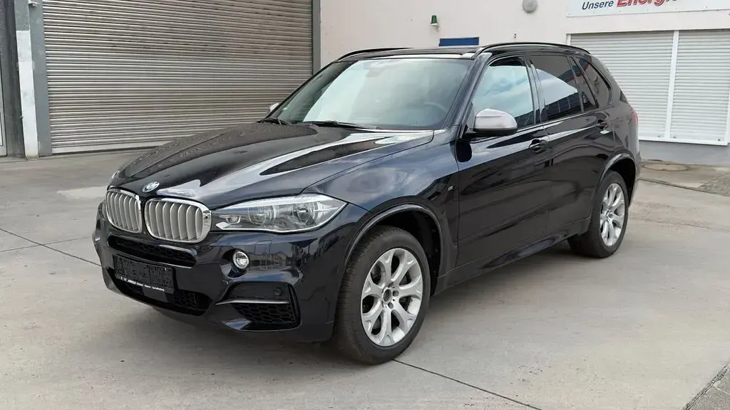Gebraucht BMW X5 M50 Sport Line 381 PS (280 kW) 2016 Blau SUV