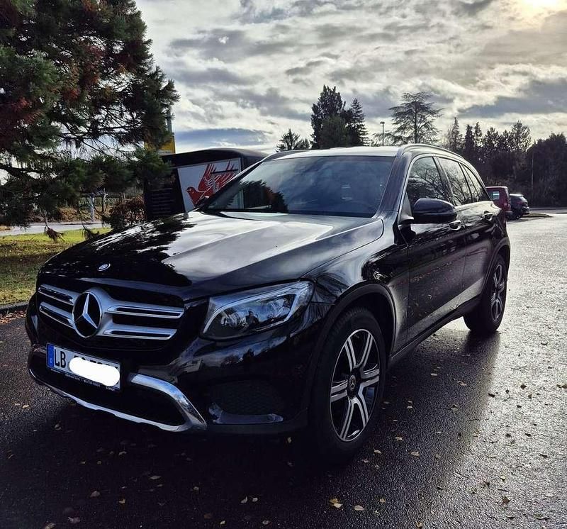 Gebraucht Mercedes GLC220 170 PS (125 kW) 2016 Schwarz SUV