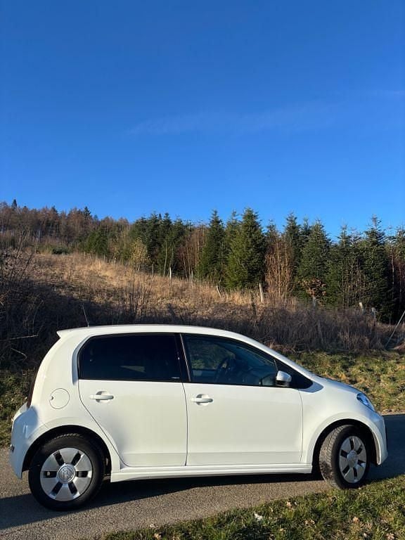 Gebraucht VW e-up! United 61 kW (83 PS) 2021 Weiß Kleinwagen