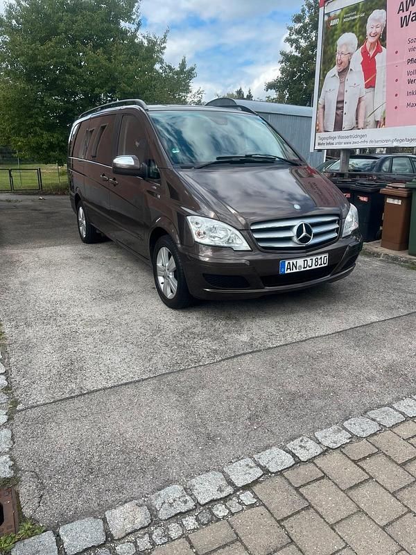 Gebraucht Mercedes Viano Edition 163 PS (119 kW) 2012 Braun Van / Kleinbus