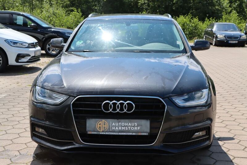 Grau Gebraucht 2015 Audi A4 S-Line Kombi | 10.490 € (Superpreis) - Bild 1/4