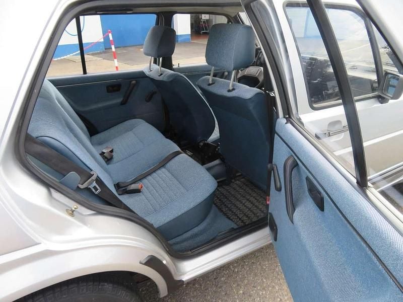Gebraucht VW Golf II 54 PS (39 kW) 1987 Silber Kleinwagen