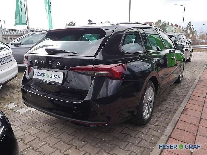 Gebraucht Skoda Octavia Selection 150 PS (110 kW) 2024 Blackmagicperleffekt Kombi
