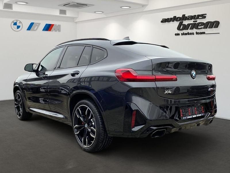 Gebraucht BMW X4 Performance 340 PS (250 kW) 2024 Sophistograu brillanteffekt me SUV