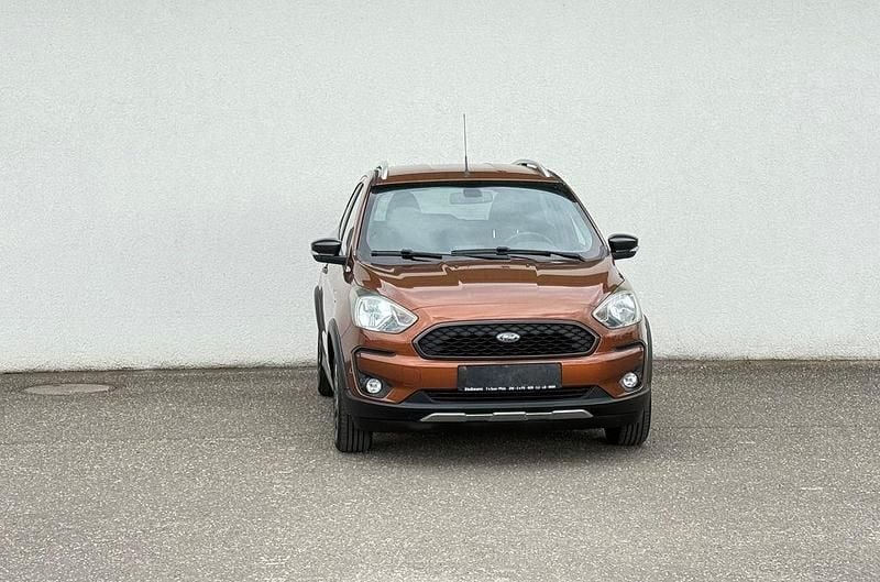 Gebraucht Ford Ka Plus Active 86 PS (63 kW) 2018 Orange Kleinwagen