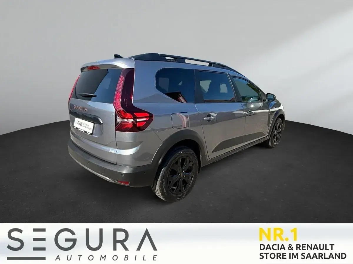 Gebraucht Dacia Jogger Extreme 101 PS (74 kW) 2024 Schiefergrau Van / Kleinbus